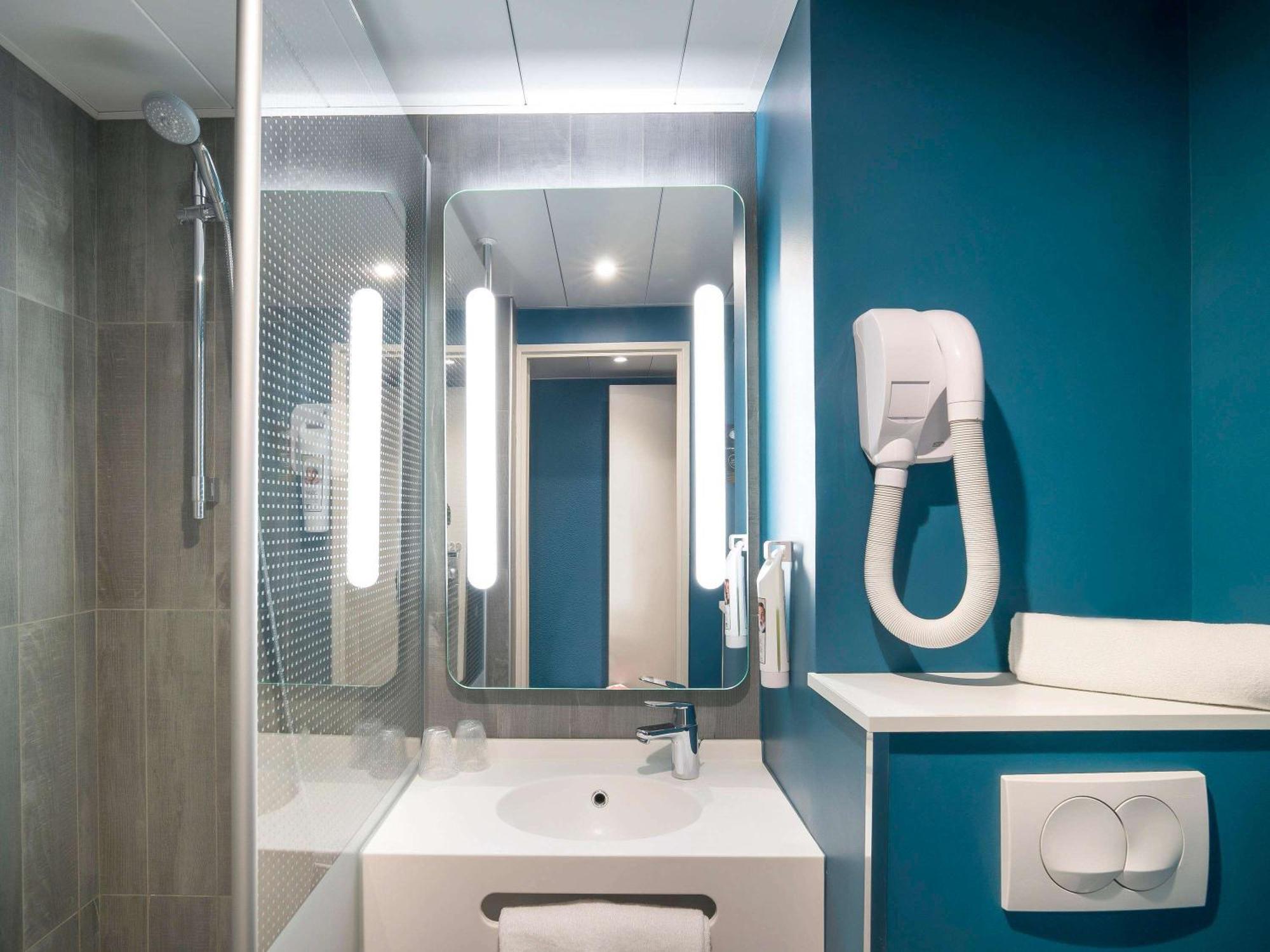 Ibis Antibes Sophia-Antipolis Hotell Valbonne Exteriör bild