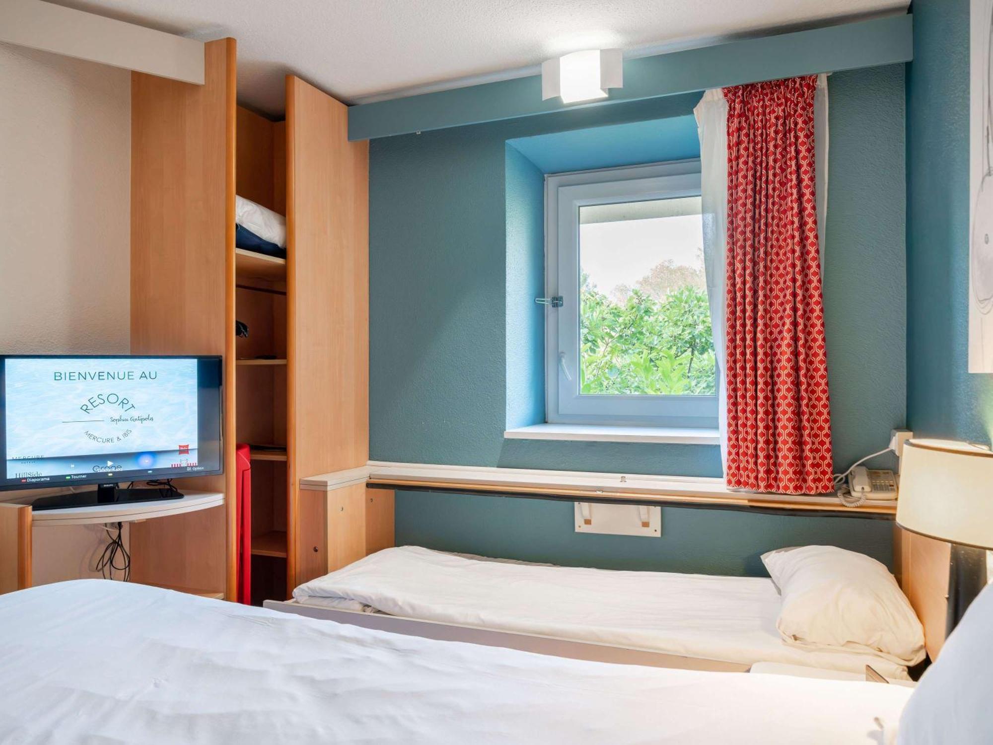 Ibis Antibes Sophia-Antipolis Hotell Valbonne Exteriör bild